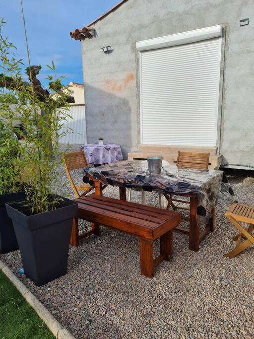 Appartement 53 M² - Pignans Au Coeur Du Var المظهر الخارجي الصورة