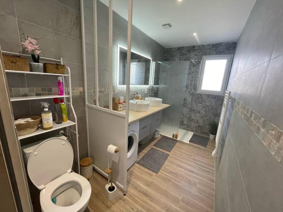 Appartement 53 M² - Pignans Au Coeur Du Var المظهر الخارجي الصورة